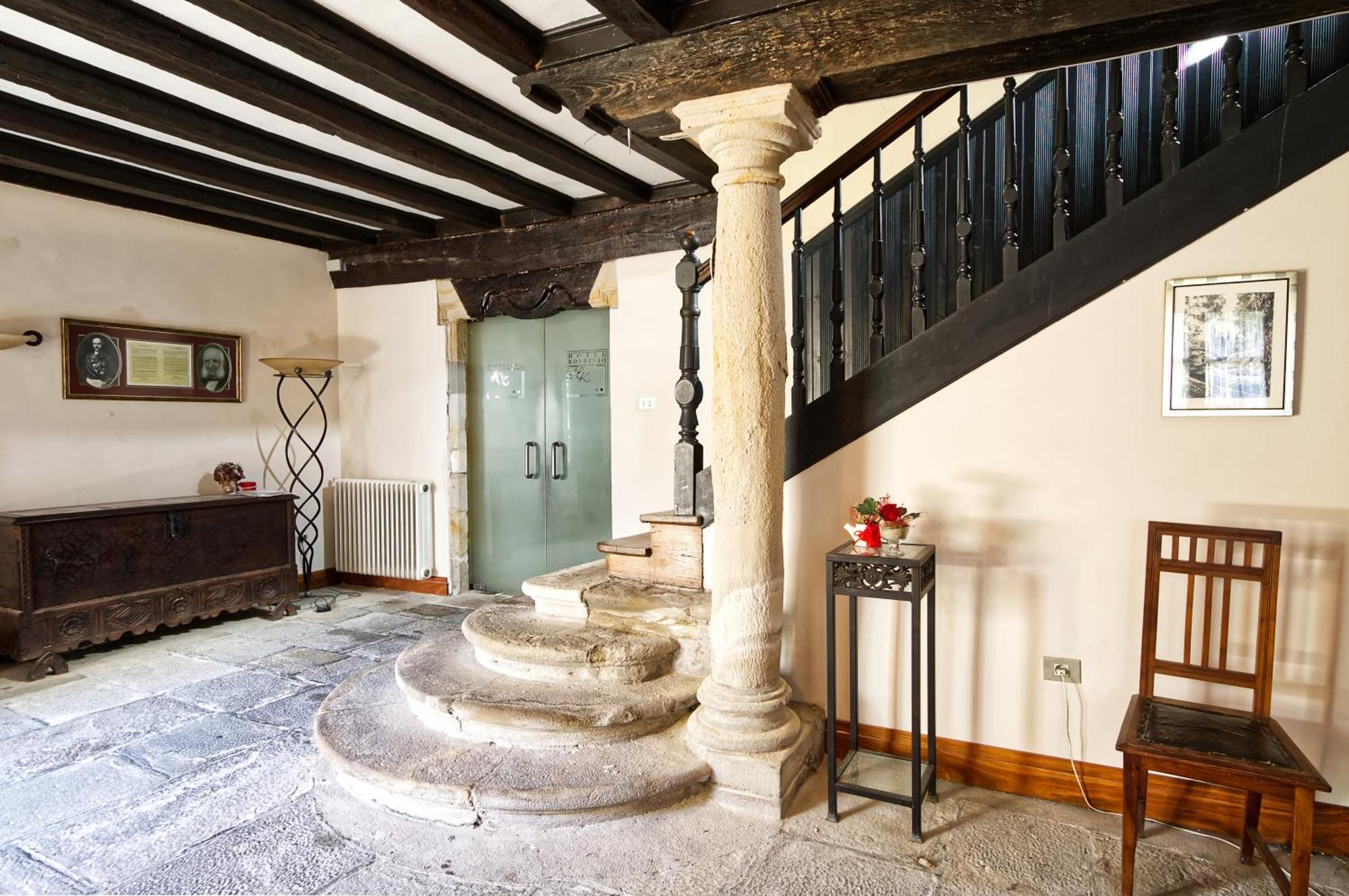 Hotel Konbenio Аморебьета-Эчано Экстерьер фото