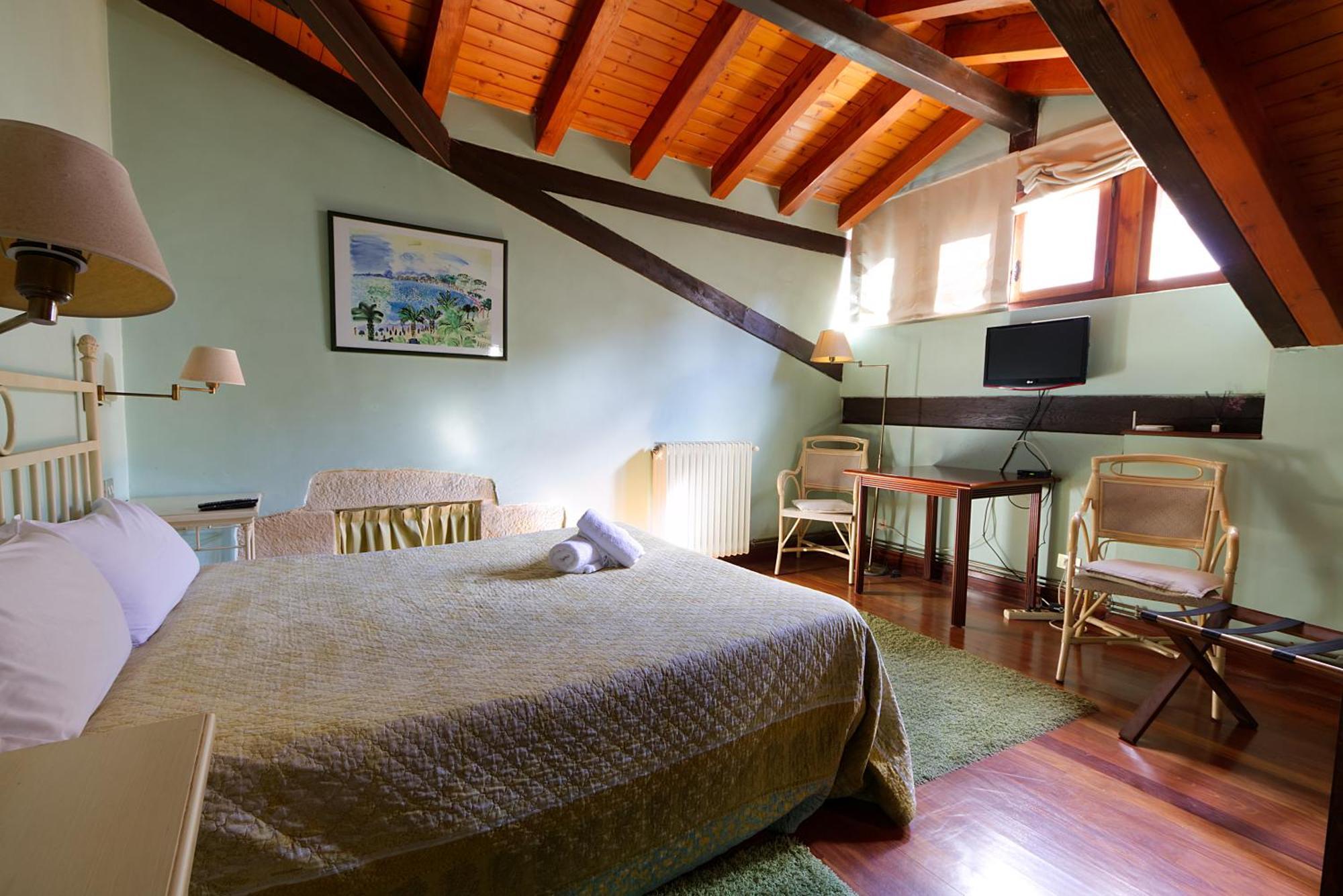 Hotel Konbenio Аморебьета-Эчано Экстерьер фото